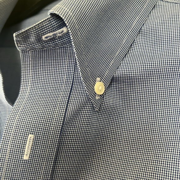 Blue houndstooth Brooks Brothers original polo shirt. Size 15.5 -.66 - Picture 3 of 3
